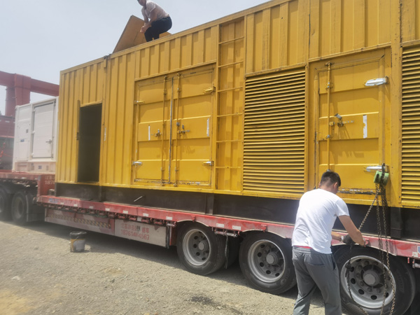 彭阳汽油发电机对供油装置的要求