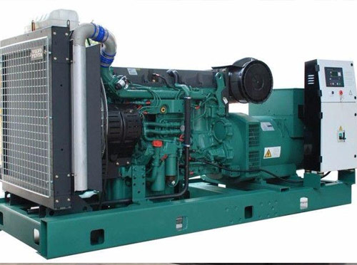 彭阳升级现有发电机组的成本大概是多少？