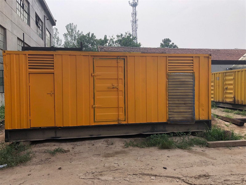 彭阳发电机出租进行负载测试时，电瓶电量不足的具体判断标准是什么？