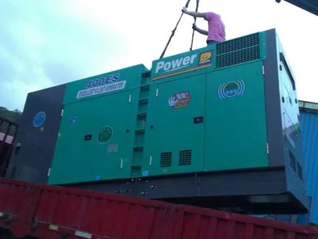 彭阳空气滤清器的更换周期一般是多久？